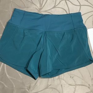 Lululemon short